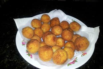 Bolinha de queijo