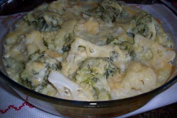 Couve-flor e brócolis gratinados
