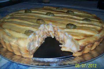 Empadão de frango com catupiry