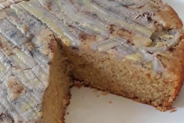 Bolo de banana com farinha de rosca