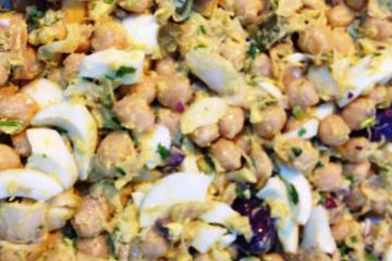 Salada de grão-de-bico com bacalhau da Veronica