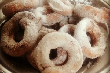 Biscoito doce de fritar