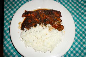Frango com shoyu e gengibre
