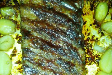 Costela de porco com molho barbecue