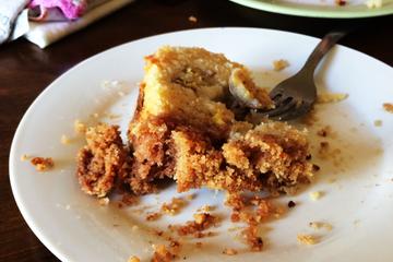 Bolo de banana com farofa