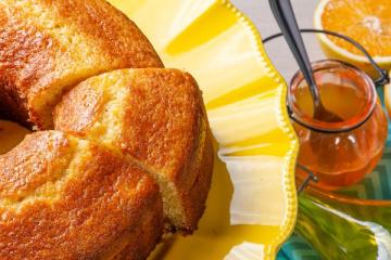 Bolo de laranja na batedeira: Receita passo a passo - Bolos para