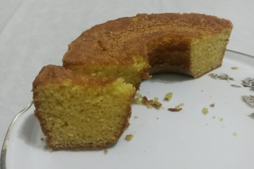 Bolo de maracujá de liquidificador fácil