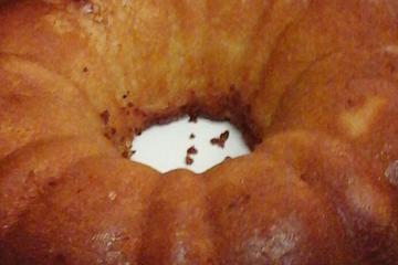 Bolo de fubá cremoso