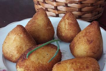 Coxinha de mandioca