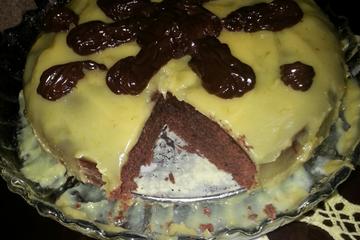 Bolo de chocolate cremoso