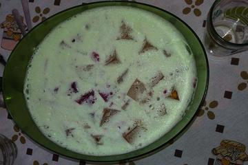 Gelatina colorida com creme