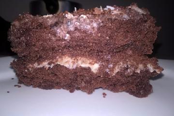 Bolo de chocolate feito com cacau