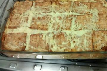 Falsa lasanha de cream cracker