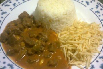 Estrogonofe de Carne