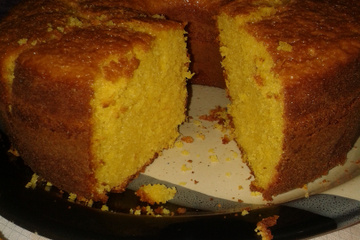Bolo de milho com fubá