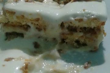 Torta de biscoito champanhe