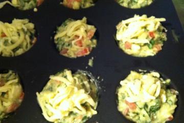 Muffin de espinafre e queijo feta