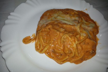 Macarrão com carne moída