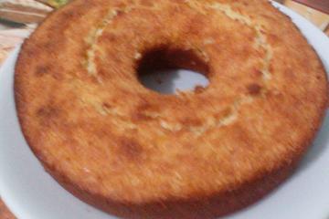 Bolo de milho cremoso - rápido e simples