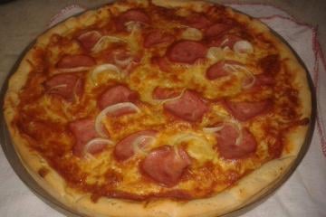 Massa de pizza italiana deliciosa