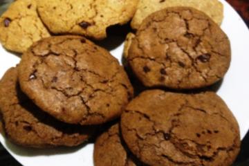 Cookies com gotas de chocolate