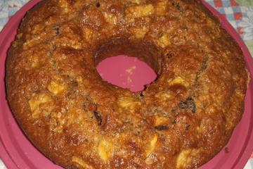 Bolo de maçã, aveia e canela