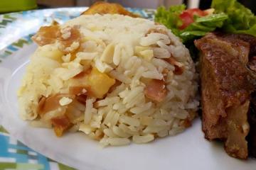 Arroz com amêndoas e parma