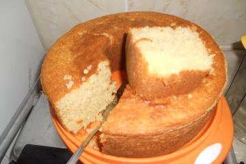 Bolo de Tapioca: Receita Leve e Bem Fofinha Para Fazer em Casa