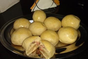 Pãozinho de calabresa