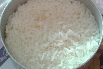 Receita de arroz soltinho 2 xícaras de arroz Água o suficiente