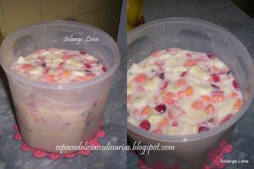 Salada de frutas com leite condensado