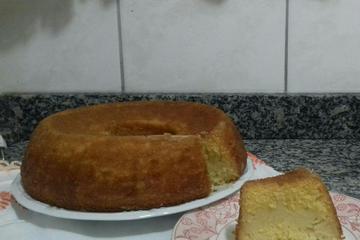 Bolo de fubá cremoso