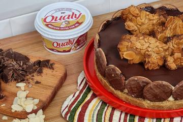 Torta holandesa com telha de amêndoas 