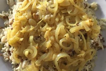 Arroz  mejadara  (arroz com lentilha)