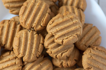 Biscoito de maizena com leite condensado