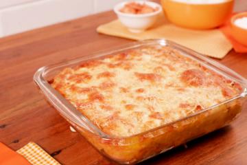 Torta de tapioca com frango
