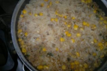 Carne moída com arroz