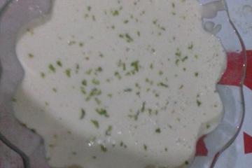 Mousse simples de limão