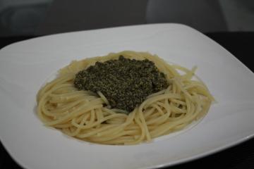 Espaguete ao pesto