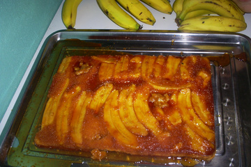 Torta de banana caramelizada