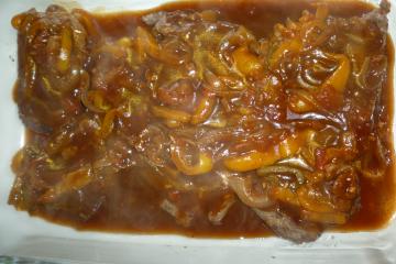 Bife ao molho barbecue