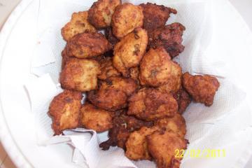 Bolinho de batata e amendoim