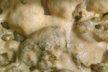 Couve-flor e brócolis gratinados