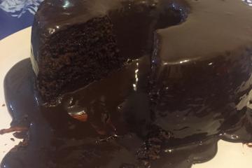 Bolo de chocolate tradicional