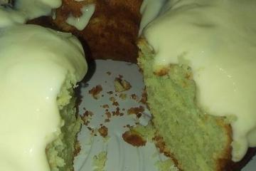 Bolo de gelatina de limão