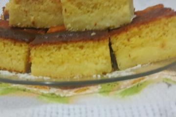 Bolo de fubá cremoso