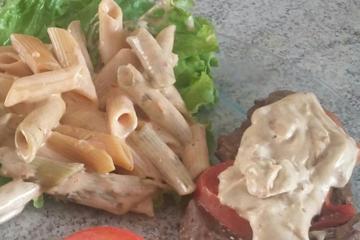 Medalhão à pizzaiolo