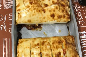 Rocambole de massa de pastel