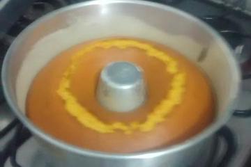 Bolo de cenoura sem ovos e com leite de soja