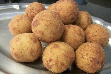 Bolinha de queijo